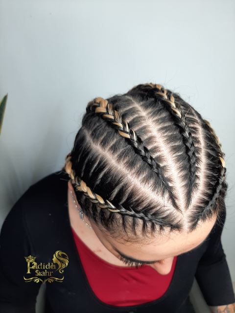 آموزشگاه پدیده شهر