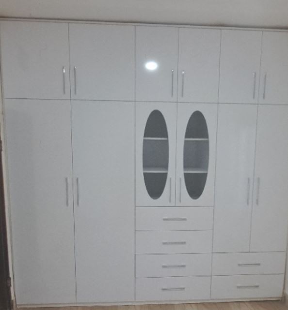 کمد دیواری درب لولایی