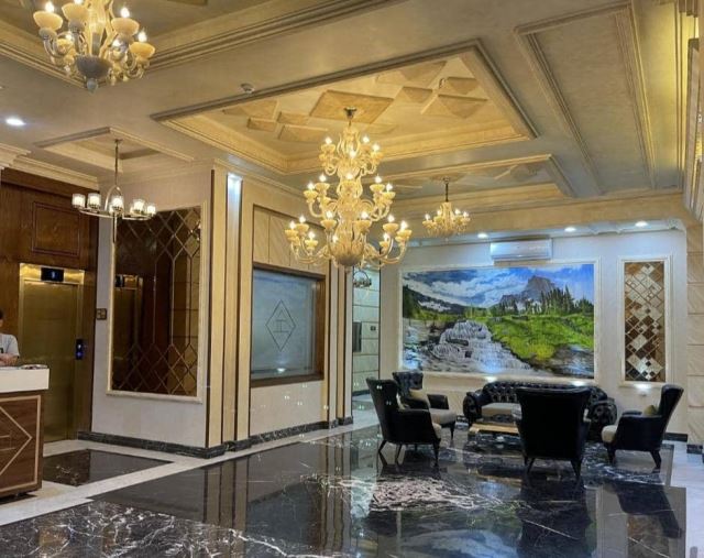 نصب لوستر و هالوژن و دریلکاری در شمال تهران