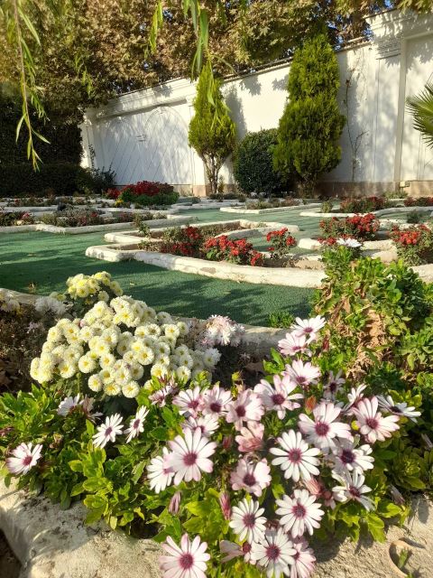 آبان جان عمارت ونوس