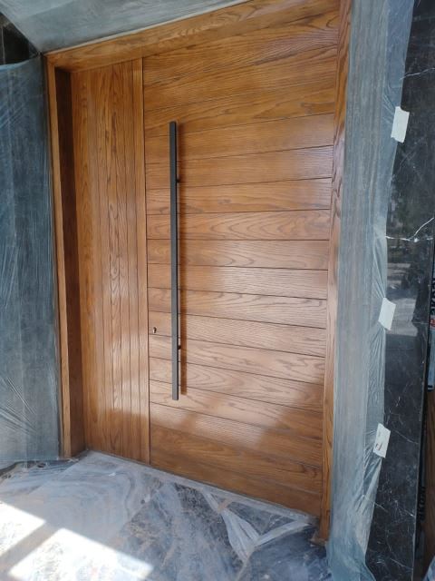 رنگ کار چوب اصفهان