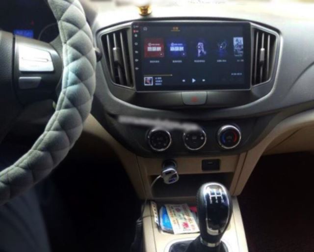 نصب مانیتور ام وی ام 530