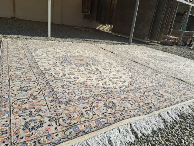 قالیشویی آبشار