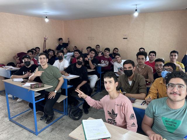 مجموعه کلاس های فیزیک پسران