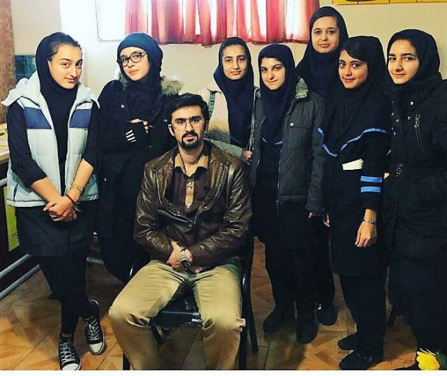 مجموعه کلاس های فیزیک دختران