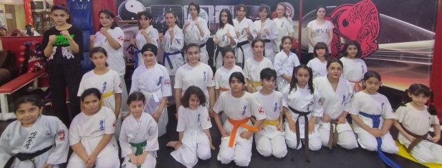 قهرمانان باشگاه سیاه