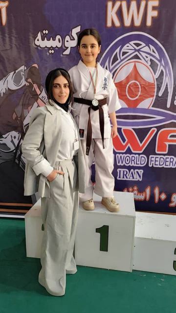 قهرمانان باشگاه سیاه