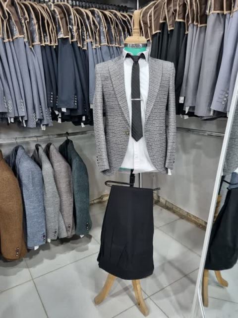مرکز خرید کت و شلوار در اصفهان