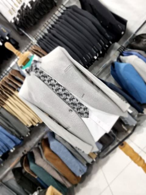 مرکز خرید کت و شلوار در اصفهان