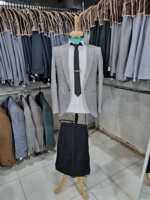 مرکز خرید کت و شلوار در اصفهان