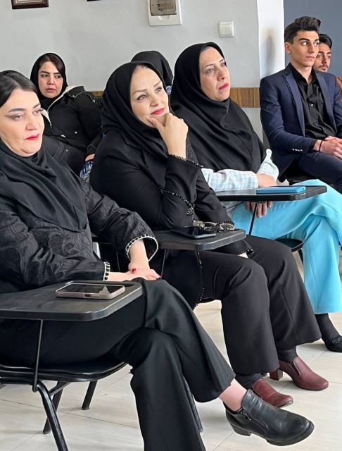 فاطمه ستوده