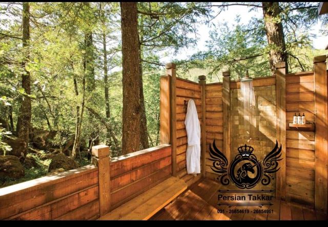 تزئینات محوطه