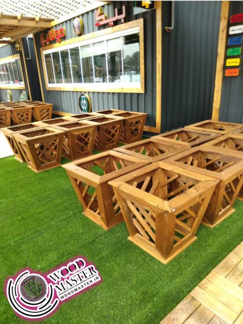 فلاور باکسهای باغچه ای