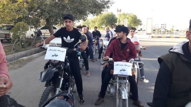 اهدایی کلاه ایمنی