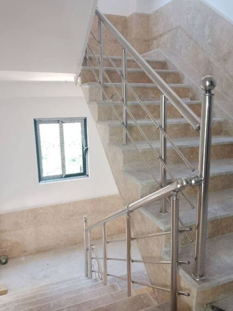 نرده راه پله