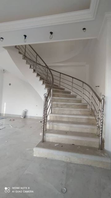 نرده پله گردون