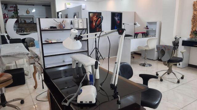 سالن شیک ناز