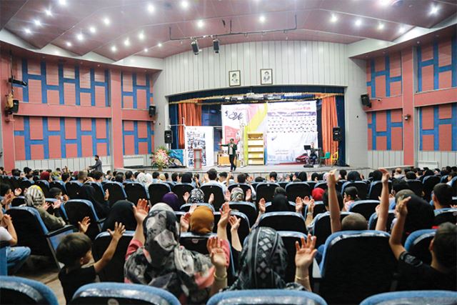 جشن هشتمین سالگرد تاسیس مرکز زبان عارف