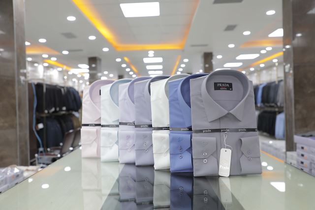 پیراهن مردانه