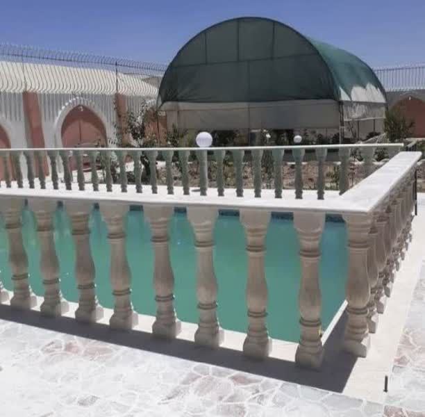 نرده سنگی(صراحی)