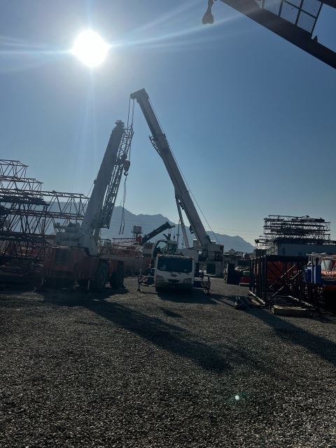 اجاره جرثقیل در لواسان