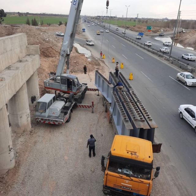 اجاره جرثقیل در لواسان